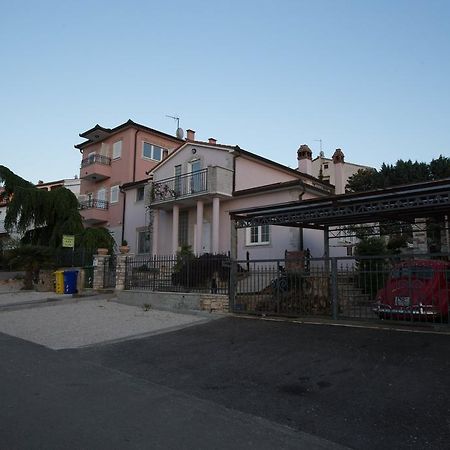 Villa Lugano Rovinj Exteriör bild