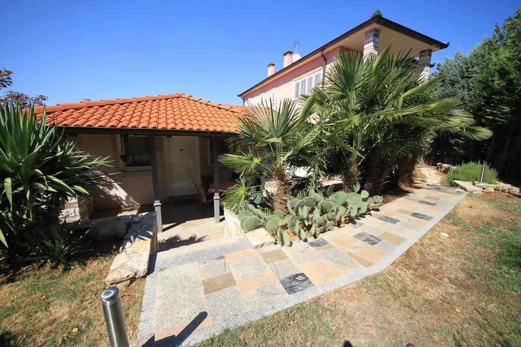 Villa Lugano Rovinj Exteriör bild
