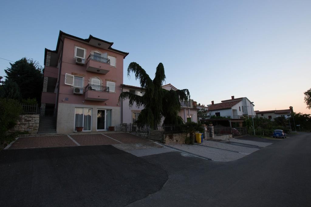 Villa Lugano Rovinj Exteriör bild