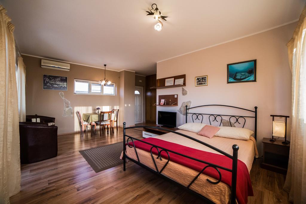 Villa Lugano Rovinj Exteriör bild