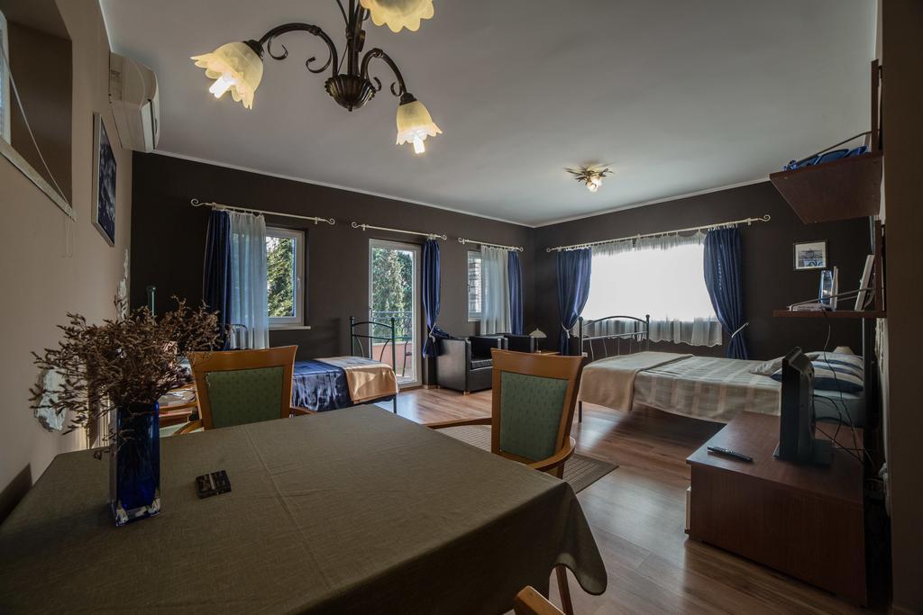 Villa Lugano Rovinj Exteriör bild