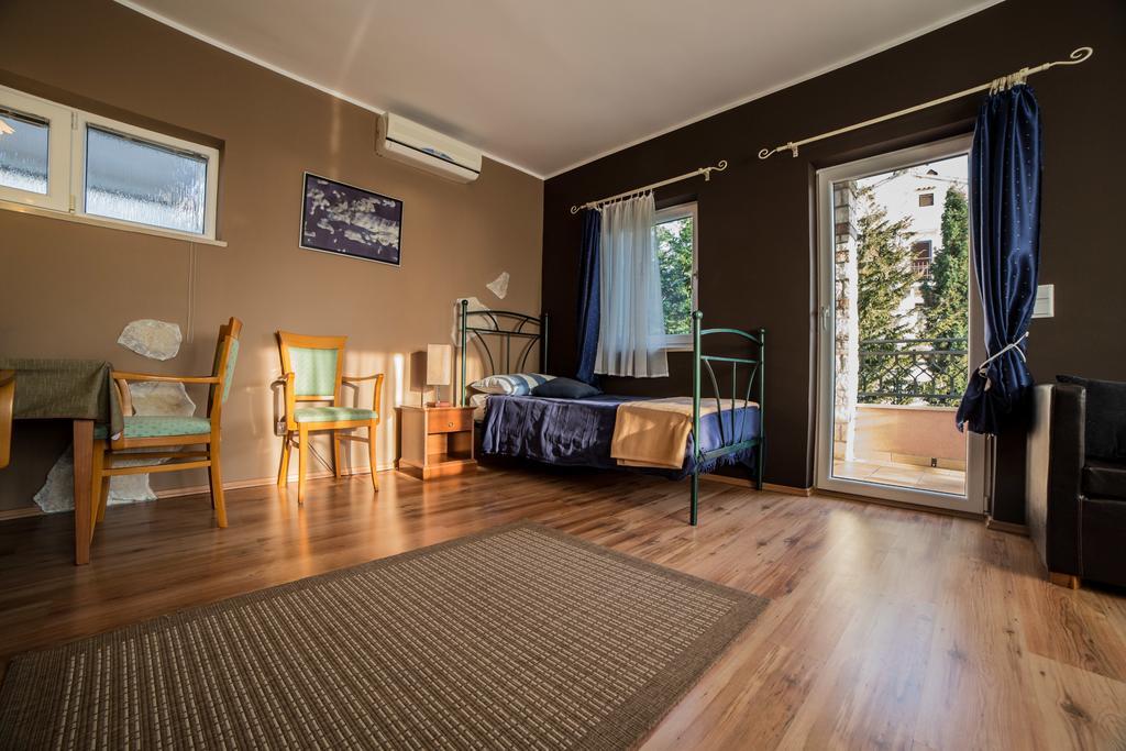 Villa Lugano Rovinj Exteriör bild